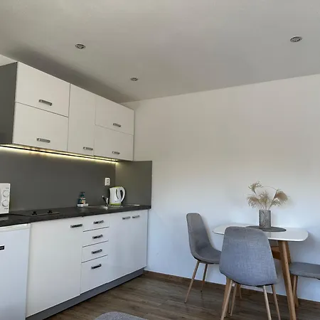 Albi 3* Lipótszentmiklós